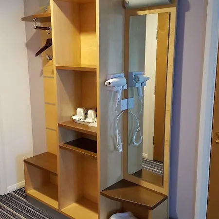 Express - Castle Bromwich, An Ihg 3*